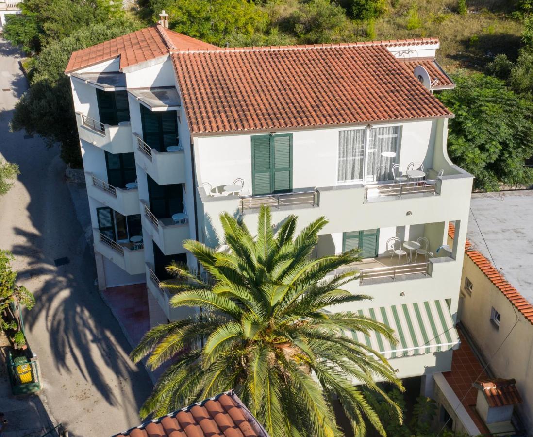 Apartmani Biser Tučepi Kültér fotó